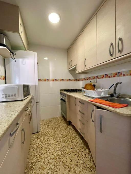 Apartamento En Primera Linea De Playa 무르시아 외부 사진